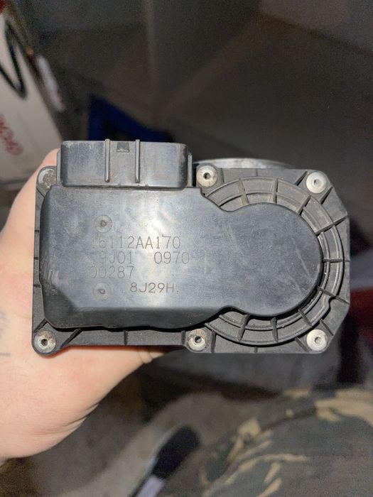 Дроссельная заслонка Subaru
