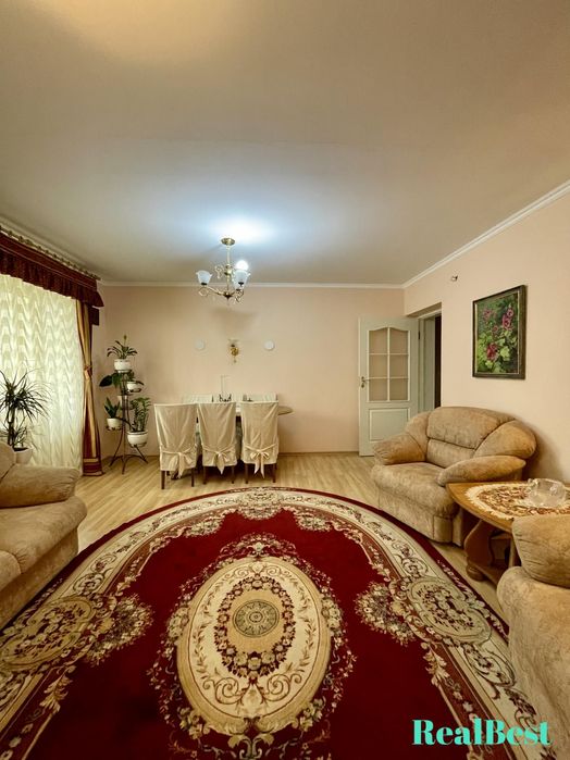 Продаж / Квартира / Гайдамацька , Чайка, Рівне