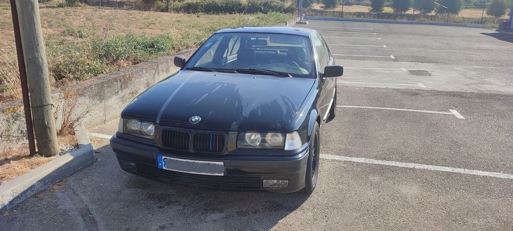BMW E36 320 i  de livrete