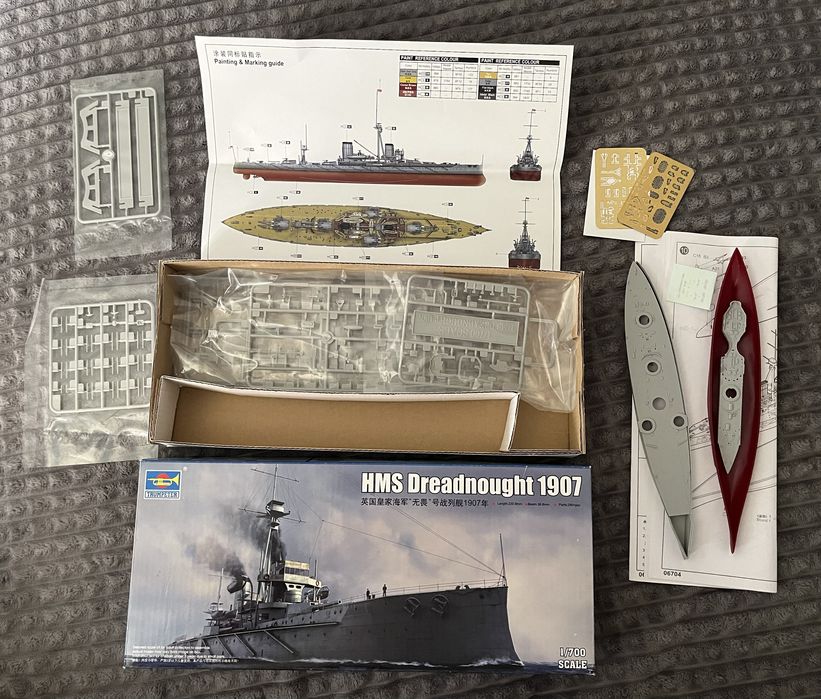 Модель сборная флот 1/700 Trumpeter HMS Dreadnought на  1907 г
