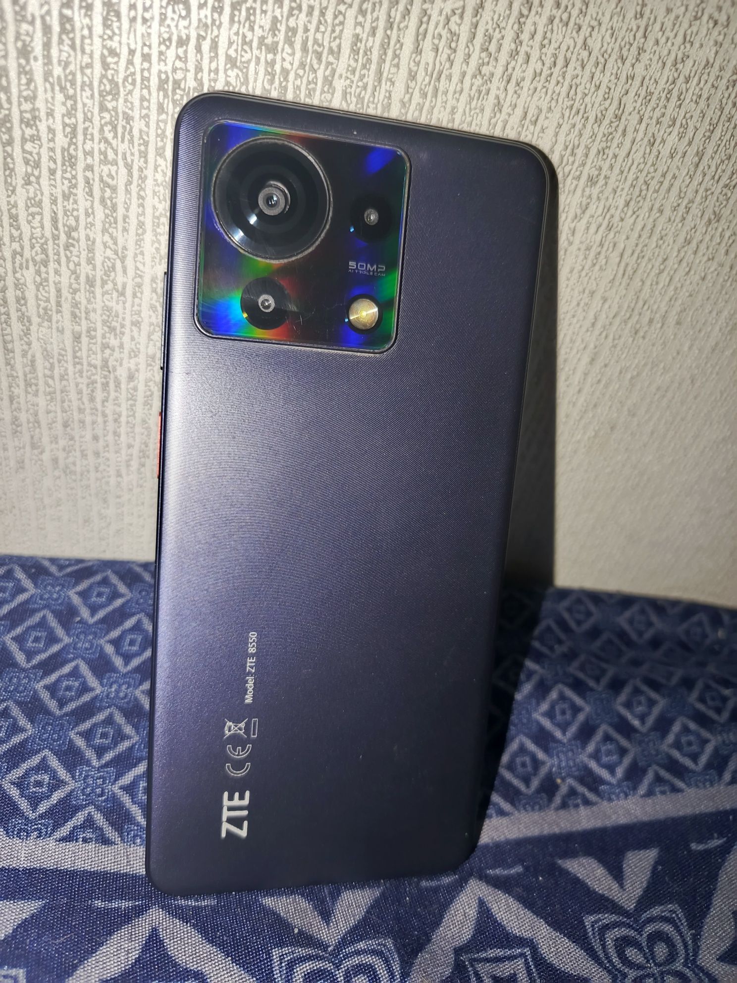 Zte на 12/128 гиг в отличном состоянии