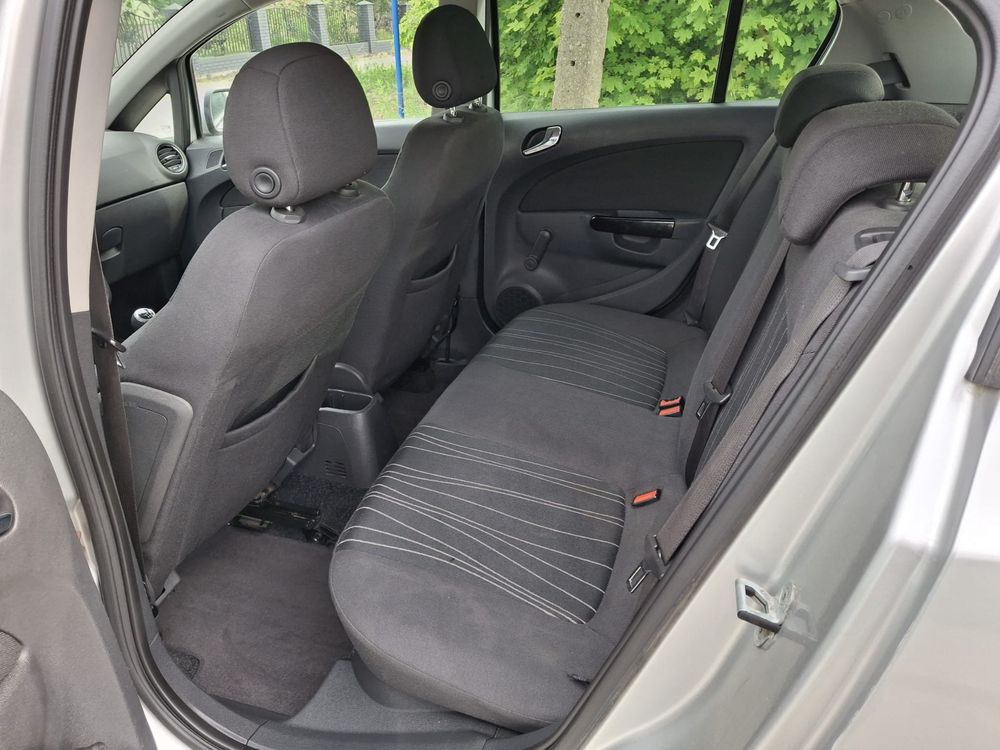 Opel Corsa D, 1.4 benzyna , manual