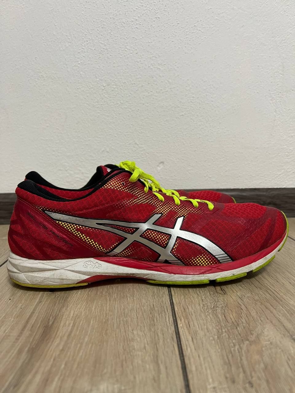 Чоловічі бігові спортивні кросівки Asics легкі 46р