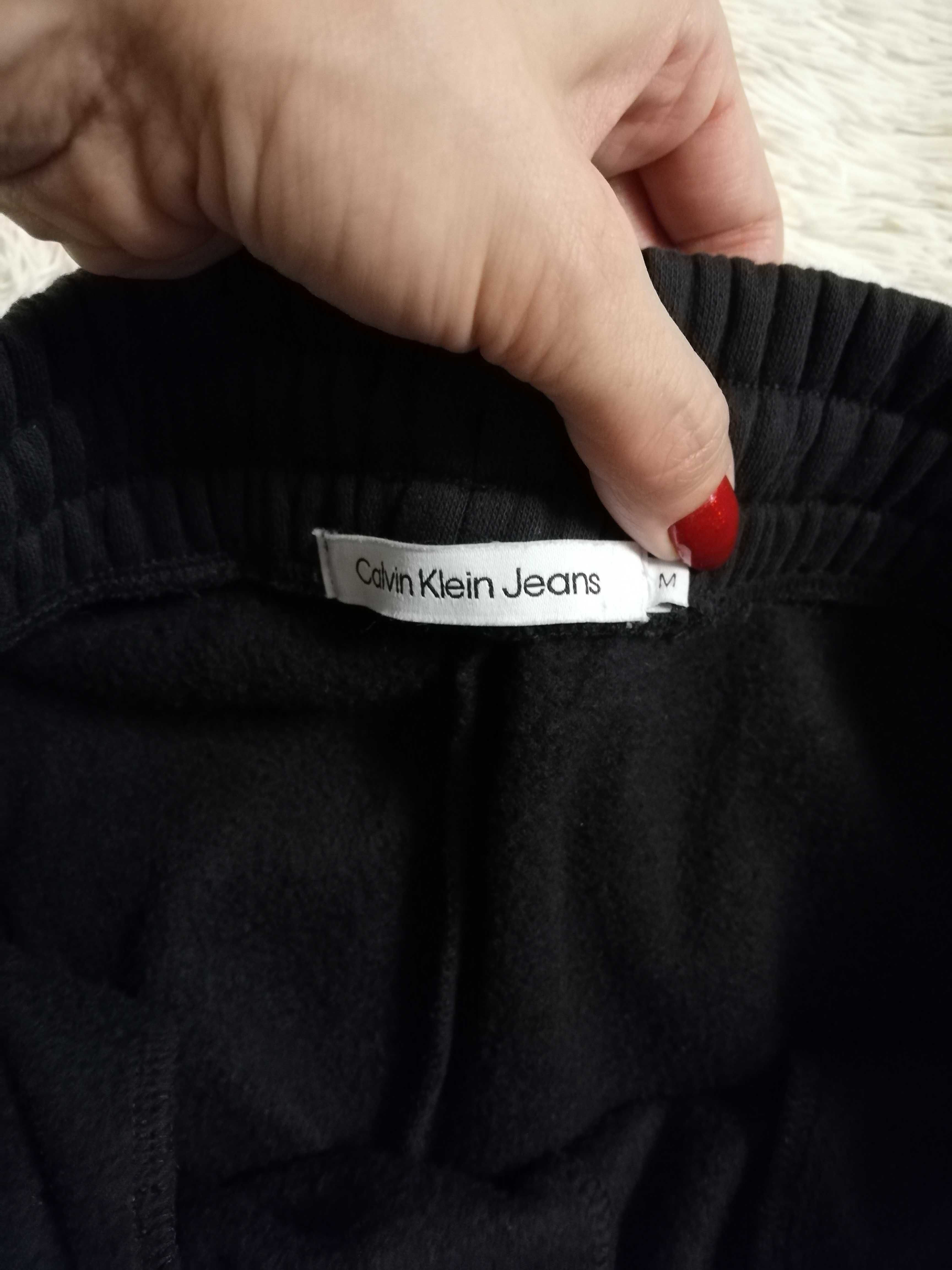 spodnie dresowe Calvin Klein Jeans M 38 czarne jak nowe