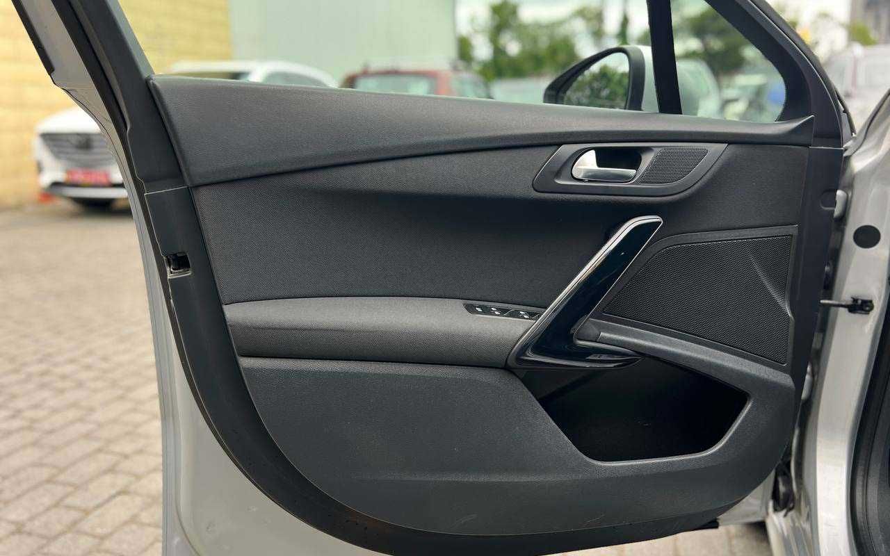 Peugeot 508 2015