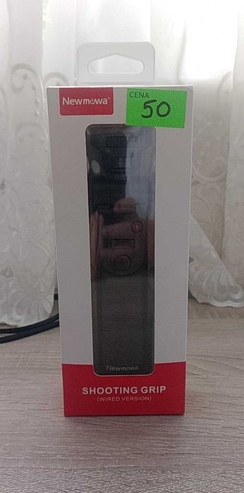 Uchwyt do nagrywania Newmowa Shooting Grip (wersja przewodowa