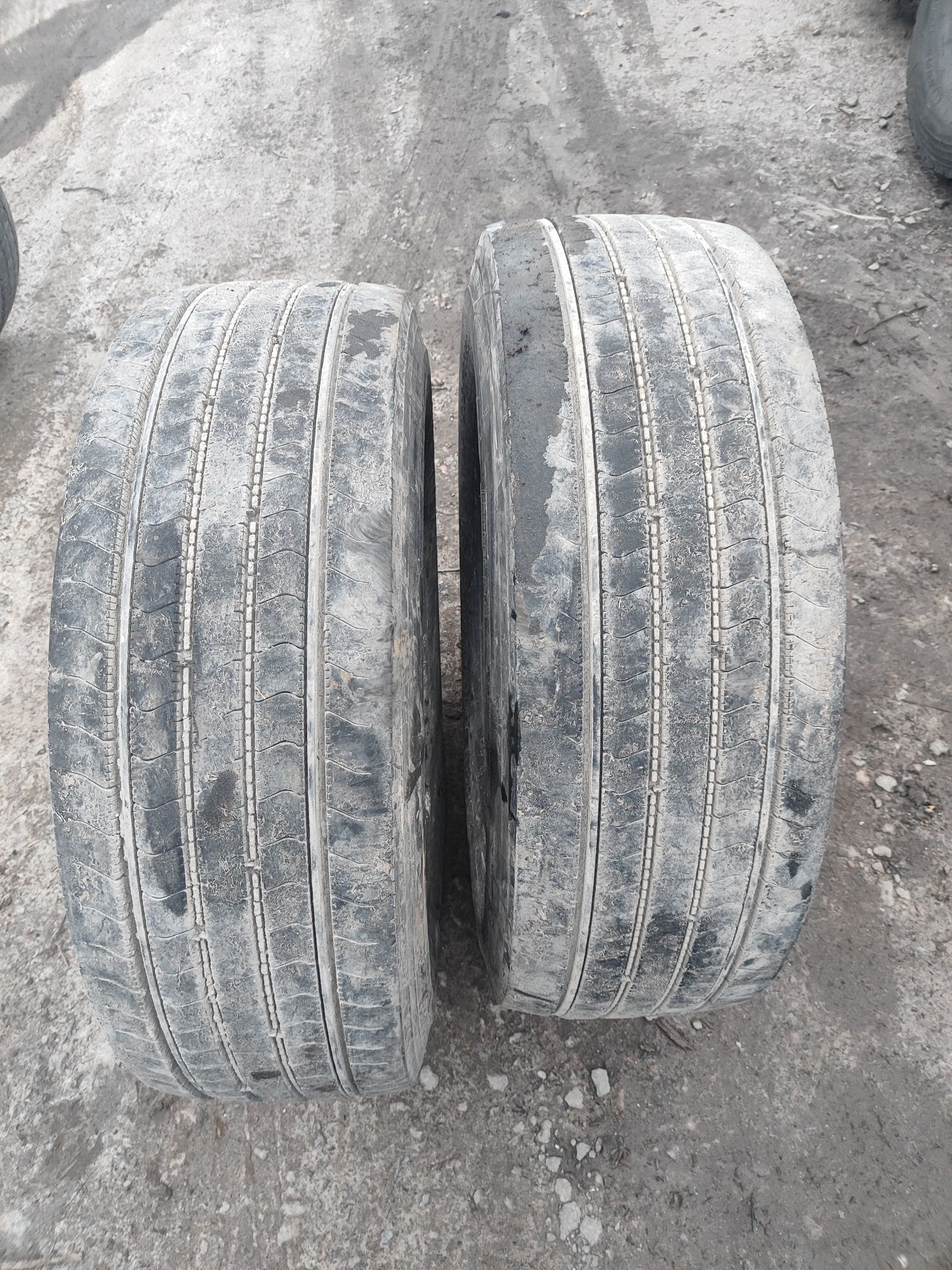 Шины Bridgestone 315/70 R22.5 руль Цену уточняйте