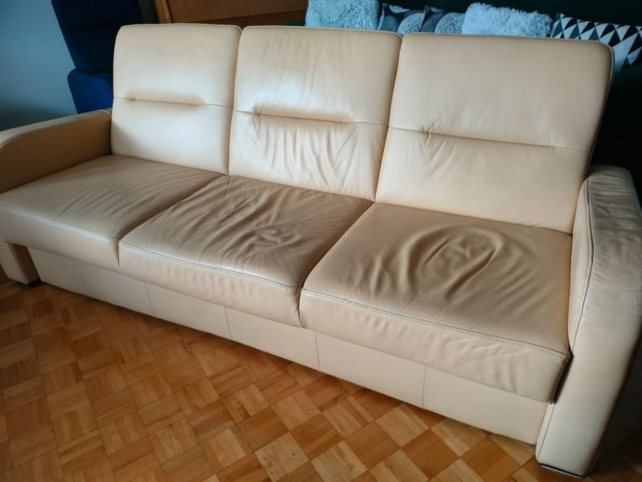 Kanapa stan bdb za darmo pilnie do oddania. Skóra eko
