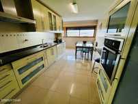 Apartamento T3 - Caldas das Taipas