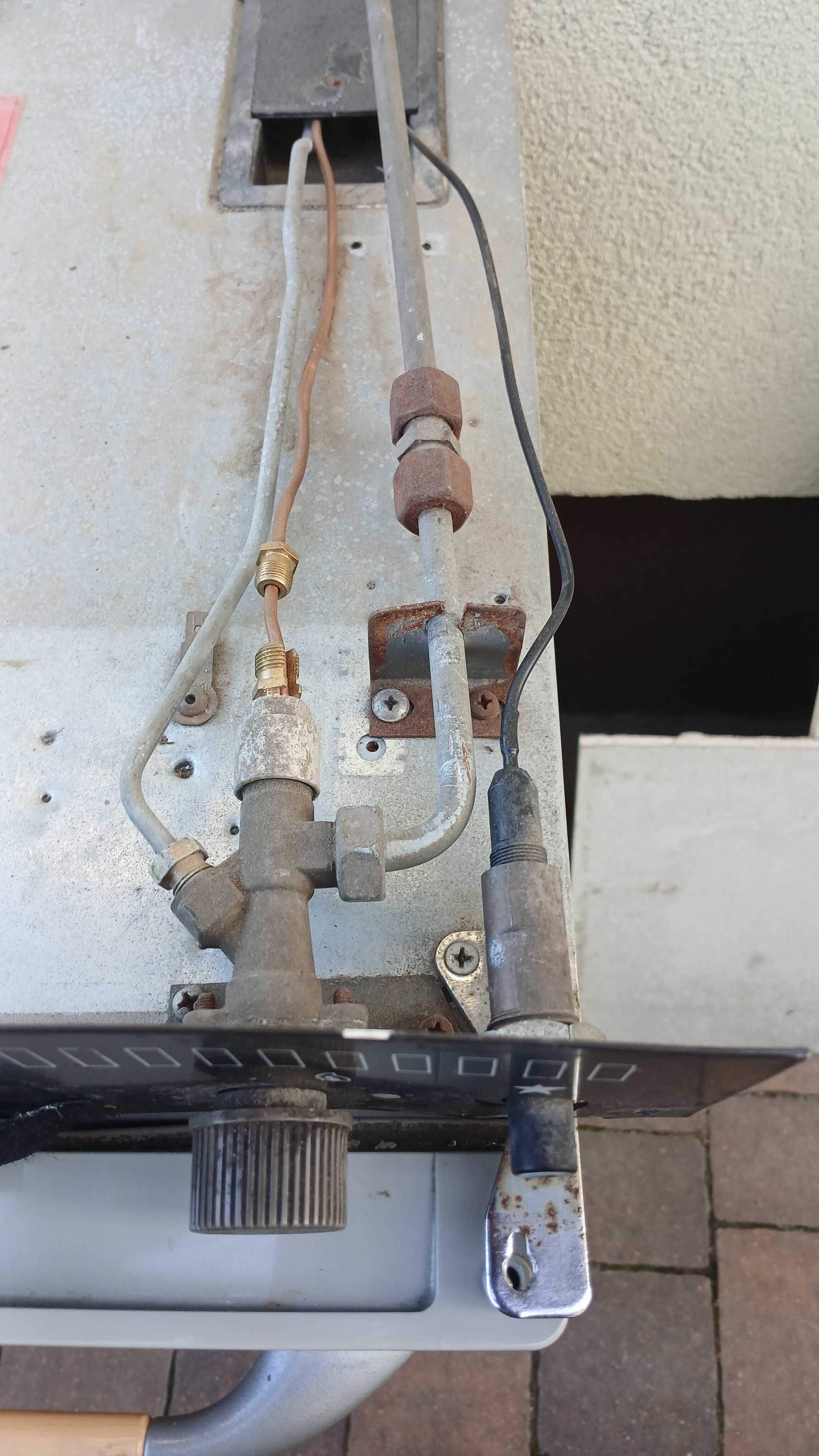 Camper Lodówka 220 v 12 v gaz