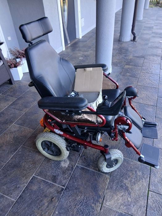 Wózek inwalidzki domowo terenowy firmy trakcer w idealnym stanie