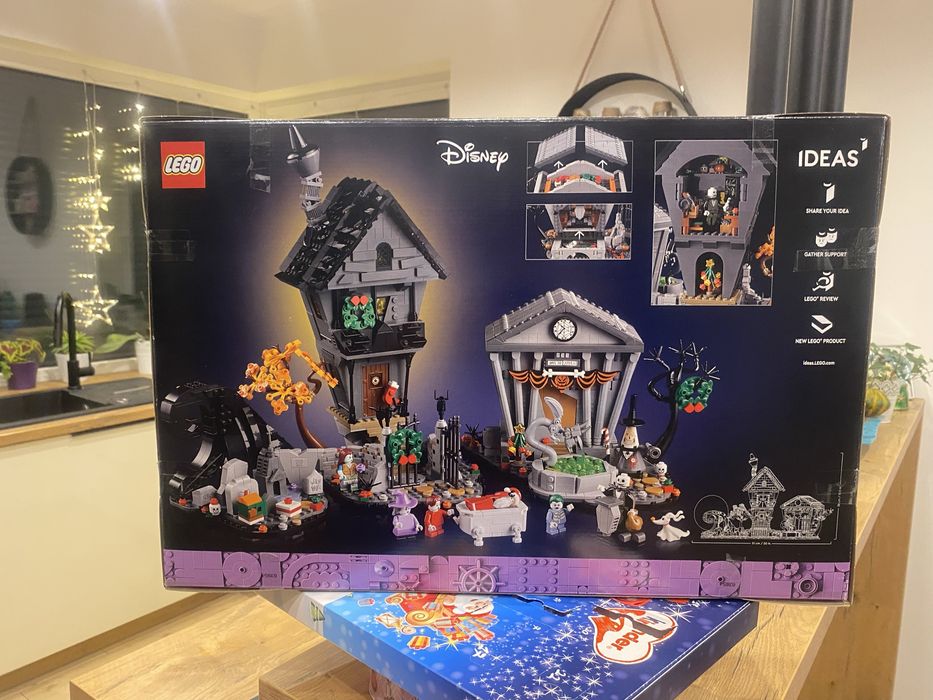 Lego miasteczko halloween 21351