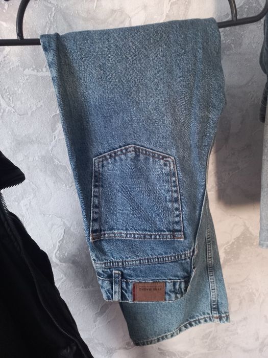 Нові джинси прямі