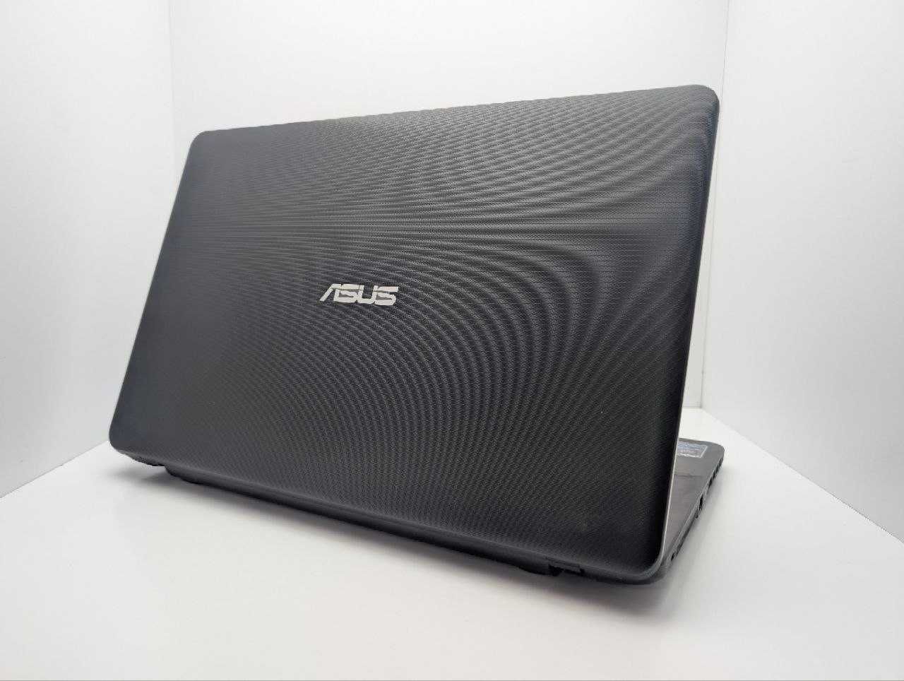 Asus F751M intel Celeron 4ядра Ram8gb SSD120Gb Intel HD Graphics 17.3'