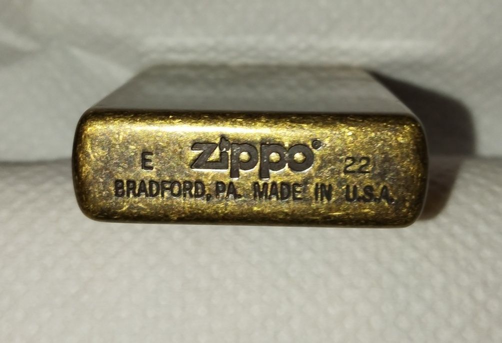 Oryginalna zapalniczka Zippo Antique Brass + benzyna + knot + kamienie