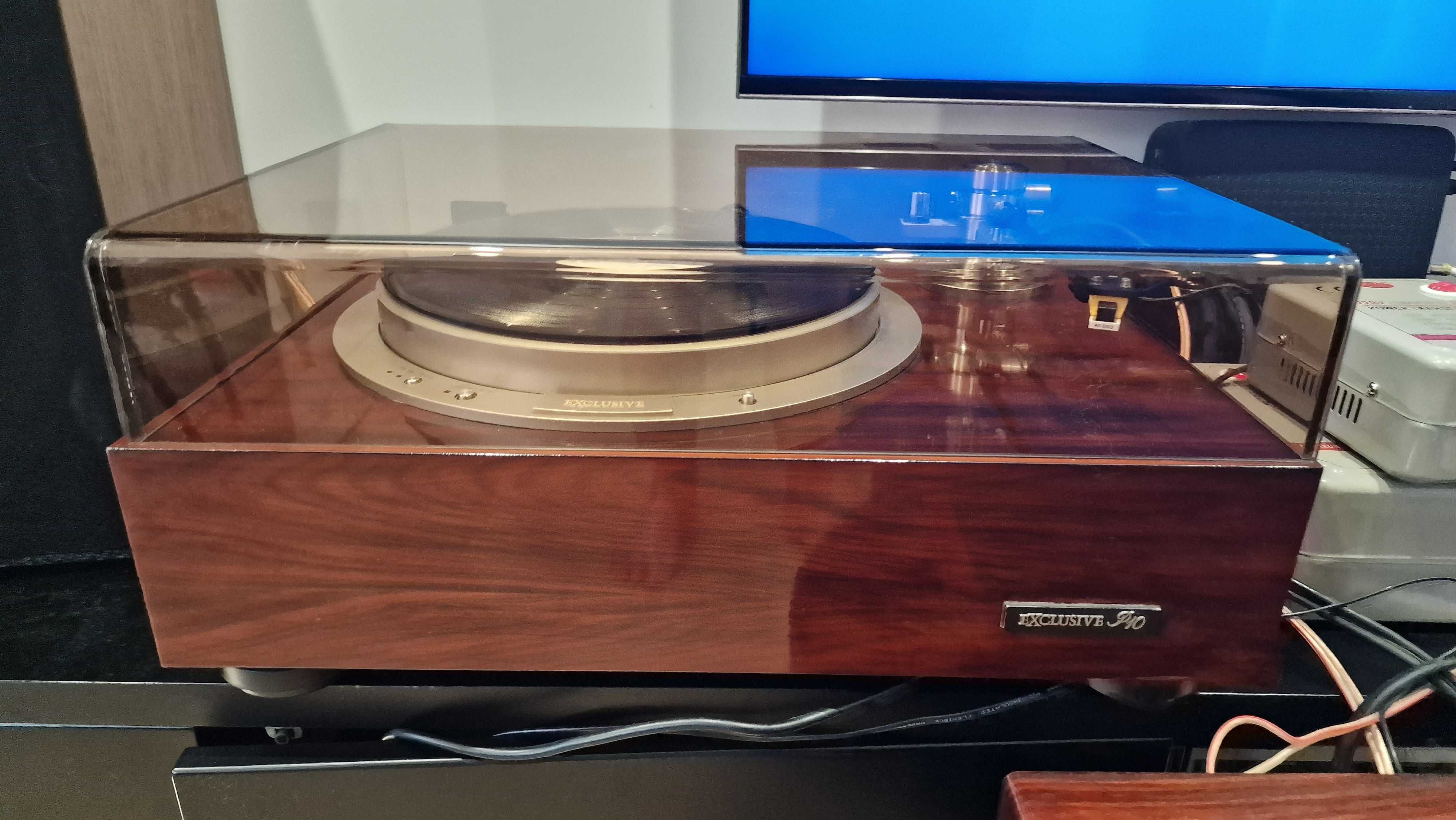 Gramofon Pioneer P10 Exclusive z prostym ramieniem