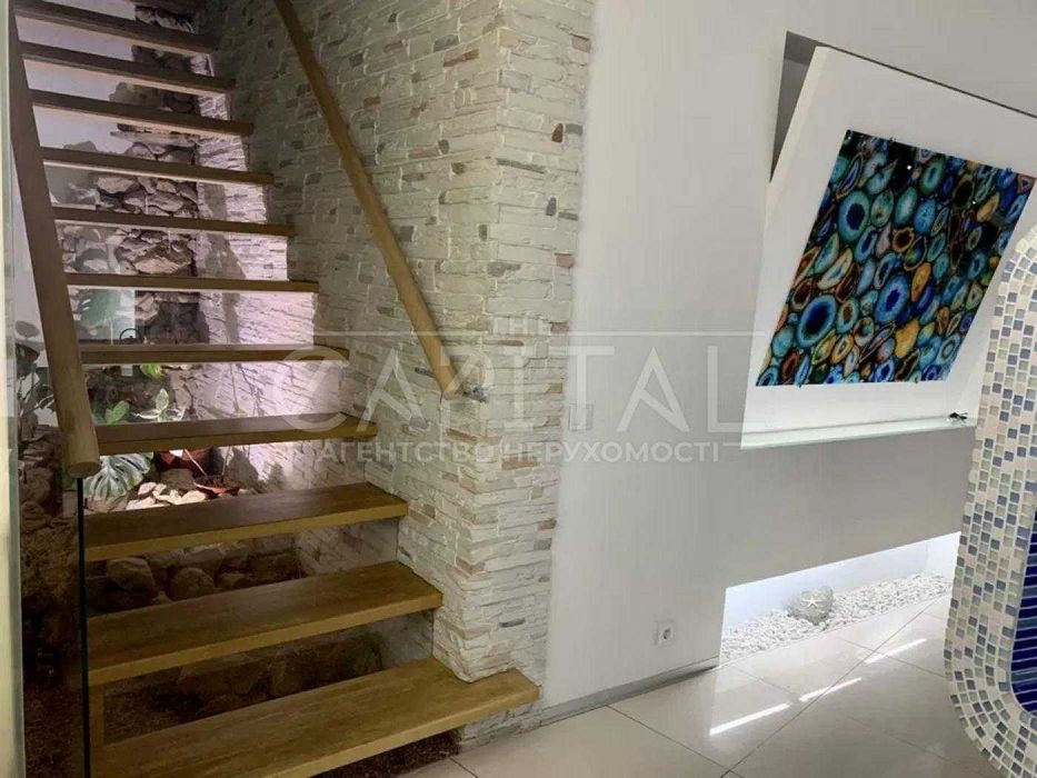 Оренда будинку, Голосіївський район, 5хв до метро, басейн, генератор