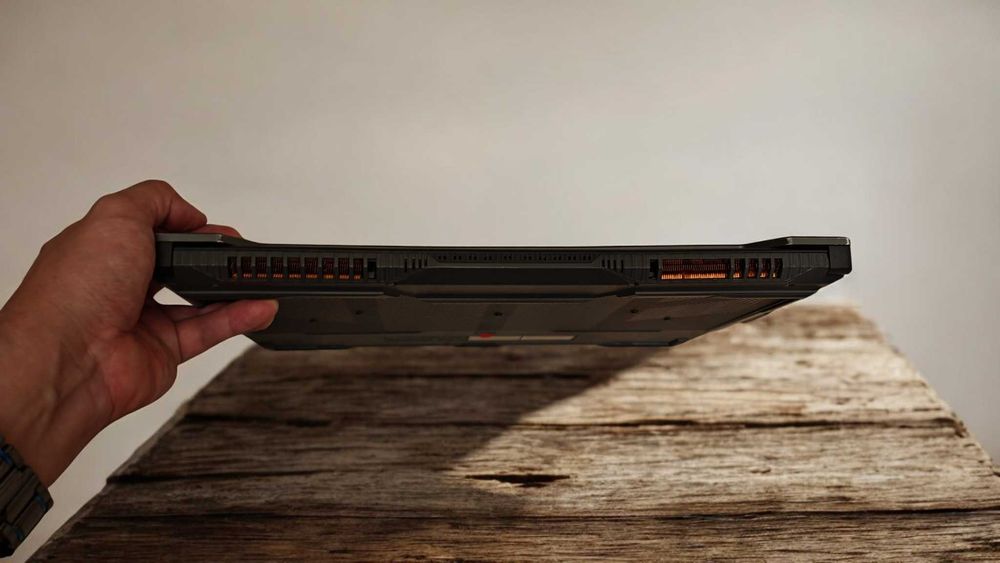 Ігровий ASUS TUF Dash F15 15,6"144 Гц/i7-12700H/16DDR5/RTX3050Ti