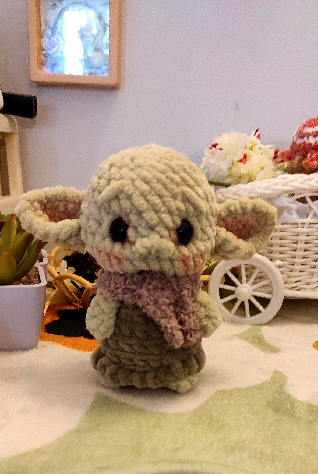 Baby  Yoda, maskotka szydełkowa 11cm. Star Wars