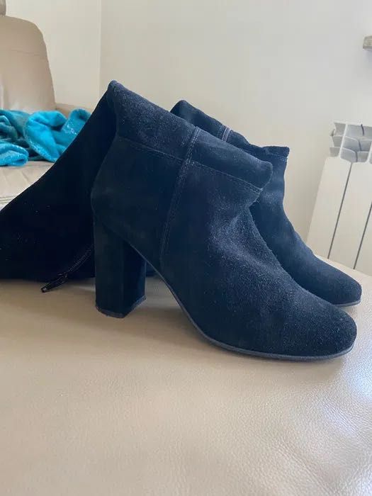 Kozaki ze skóry zamszowej Prima moda 37