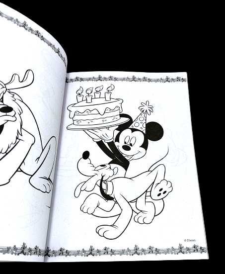 Kolorowanka Myszka Miki i przyjaciele. 128 stron + Naklejki