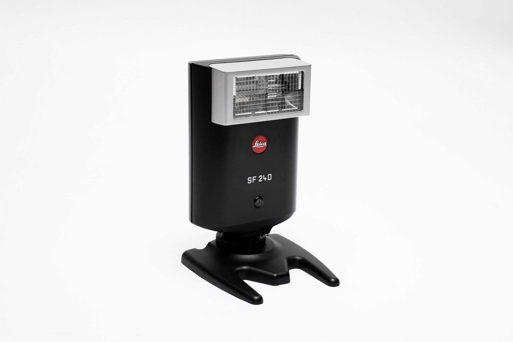 Flash Leica SF 24 D