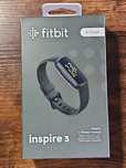 Fitbit Inspire 3; Tracker aktywności fitness wraz z 6-cio miesieczną
