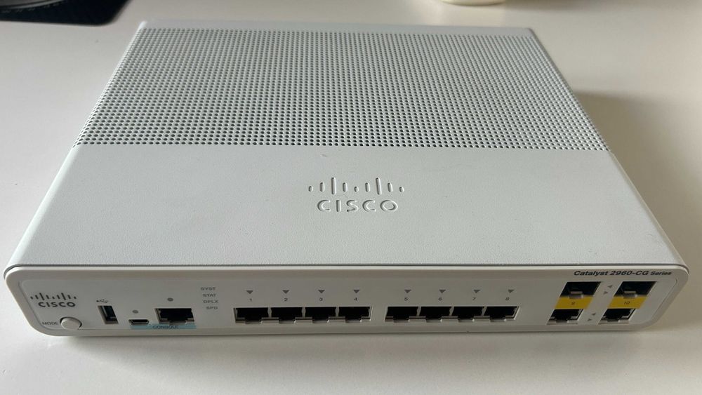 Комутатор Cisco WS-C2960CG-8TC-L