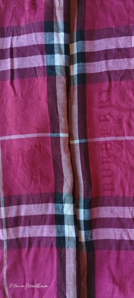Палантін Burberry