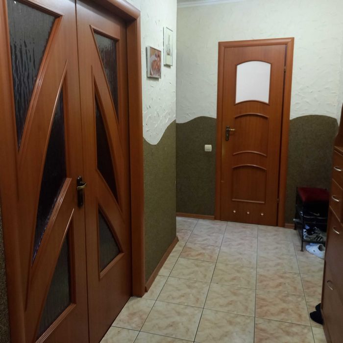 Продам двокімнатну квартиру м.Самбір