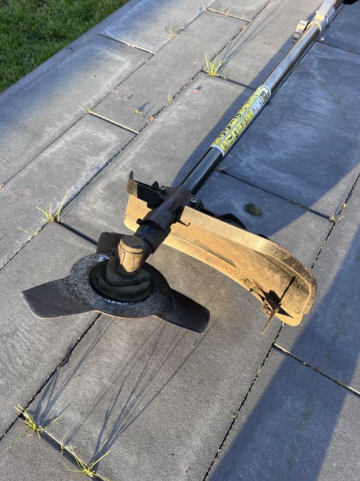 Kosa spalinowa NAC 800B briggs&stratton
