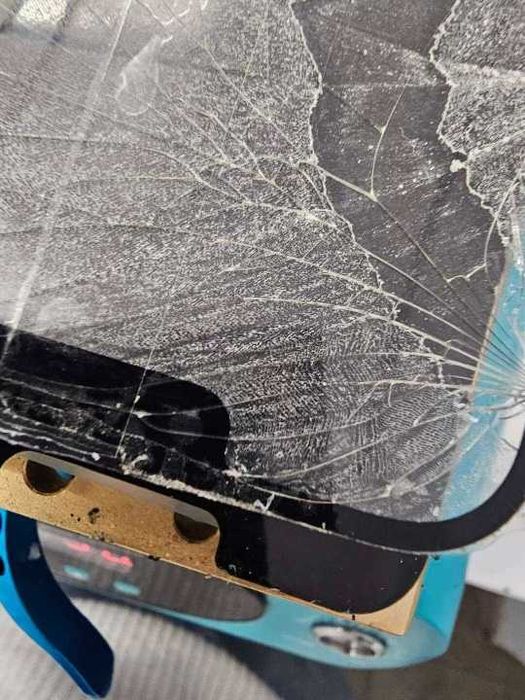 Zbita Szybka Wymiana Naprawa Wyświetlaczy Telefonów Gliniana 35 Lublin