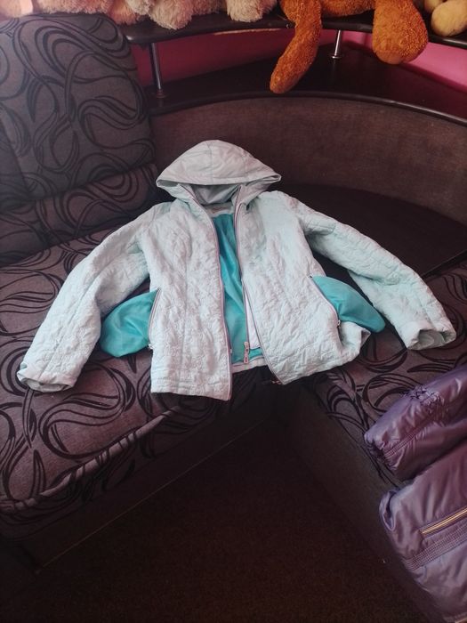 Куртка осіння жіноча