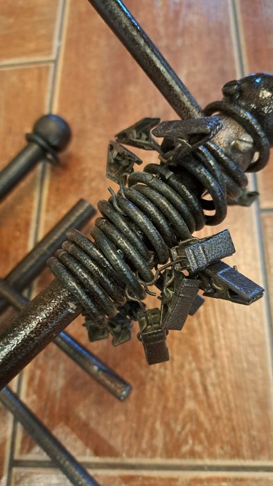 Karnisz brązowy / 2 sztuki