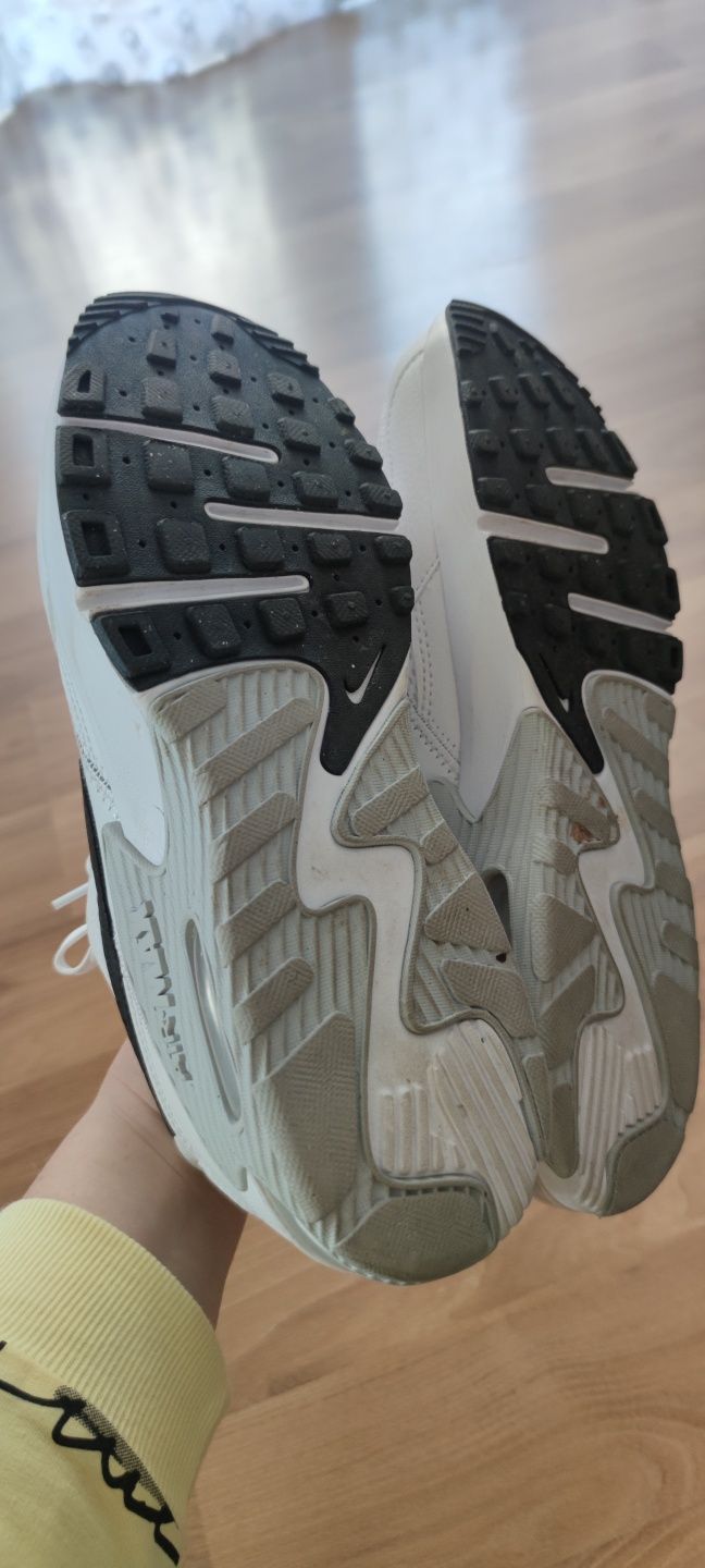 Buty Nike air max 40,5 białe