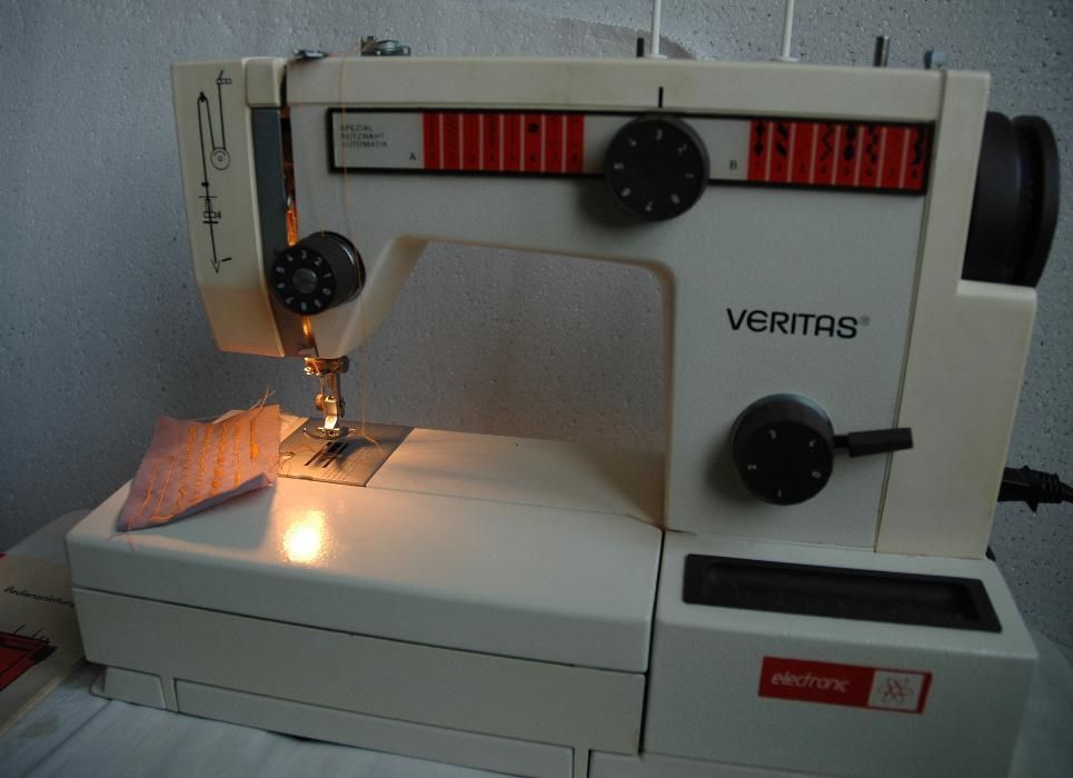 Veritas 8114/29  Швейная машинка