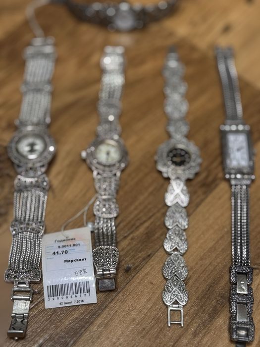 Часы серебрянные  женские  925 пробы на выбор