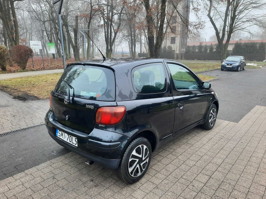 Toyota Yaris 1.0 !!! Wspomaganie  !!! Klimatyzacja