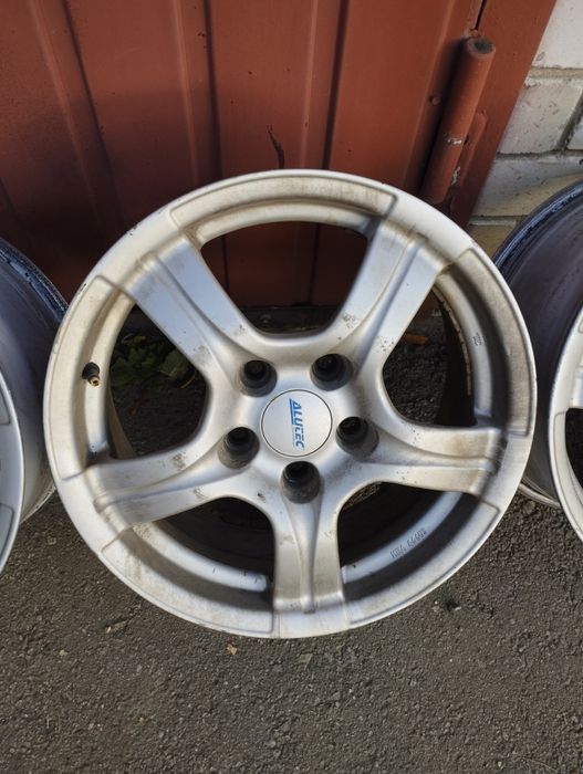 Диски 5*114.3 R-16 ET 45
