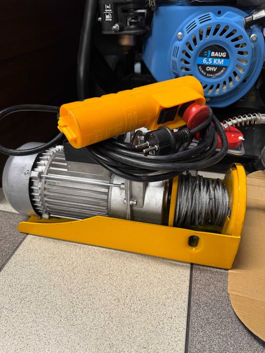 WYCIĄGARKA Elektryczna Budowlana Linowa 300/600 Mocna Solidna