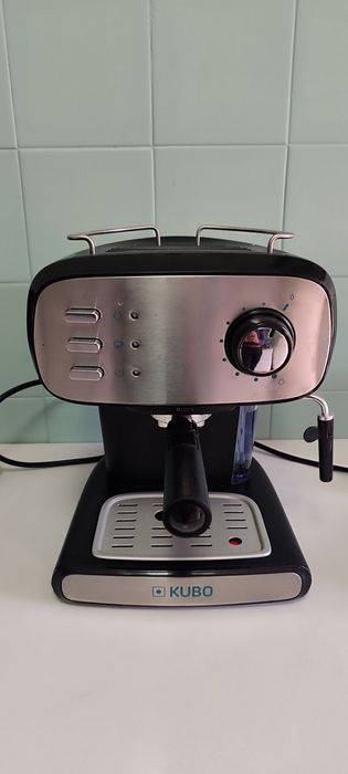 Máquina de café expresso Kubo