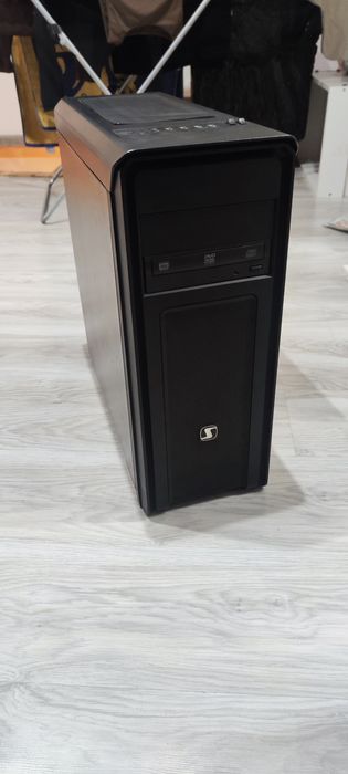 Komputer i5 RX 580 12 GB