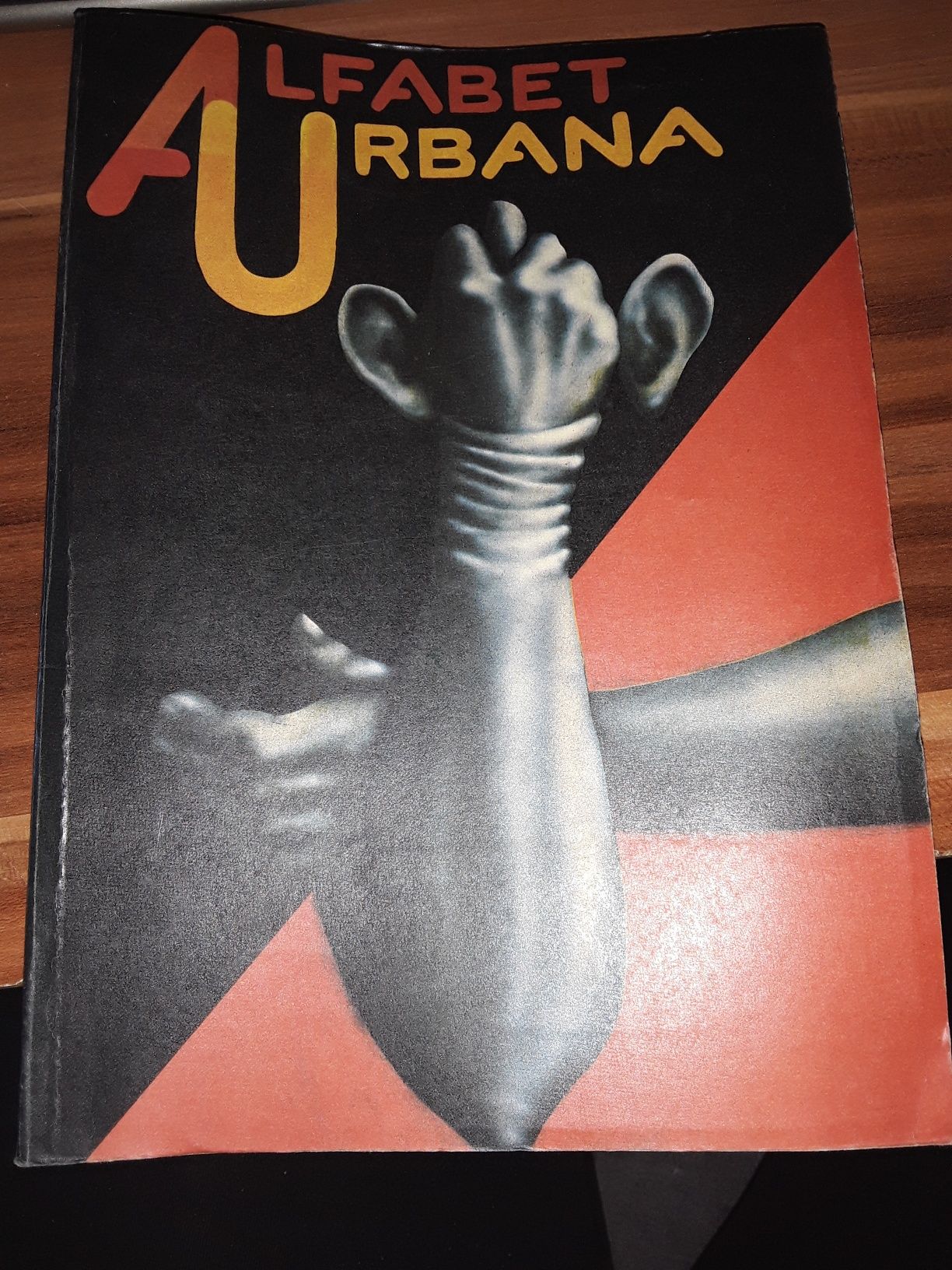 Alfabet Urbana od UA do z