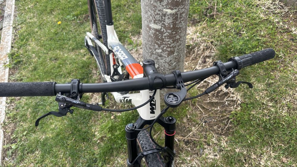 Bicicleta de BTT KTM Scarp Prime 2025 como nova