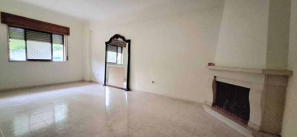 Apartamento T1 no Casal do Cotão, Sintra