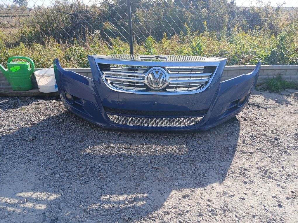 Zderzak przedni VW Tiguan 2010r ll5m