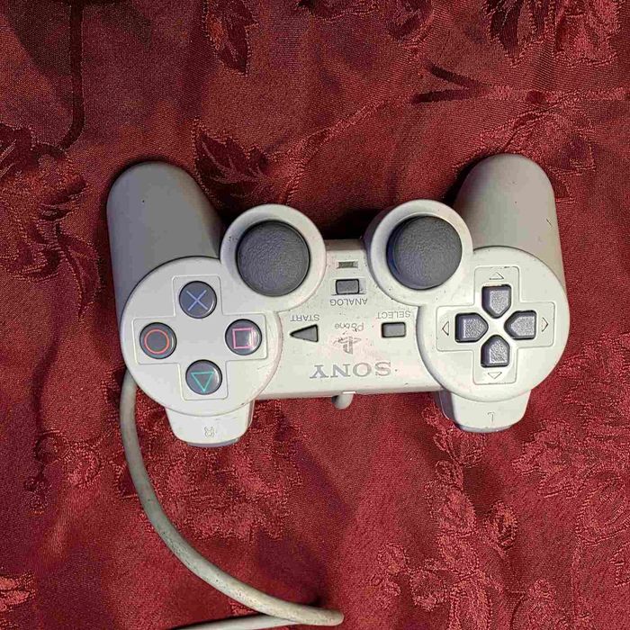 Джойстик на Sony play station 1.