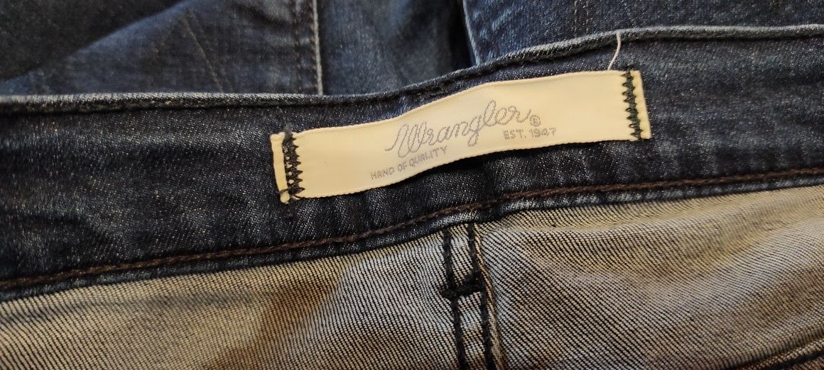 Spodnie Wrangler, W32 L32, jak nowe