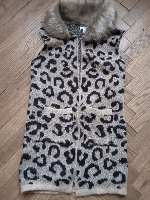 Тепла безрукавка