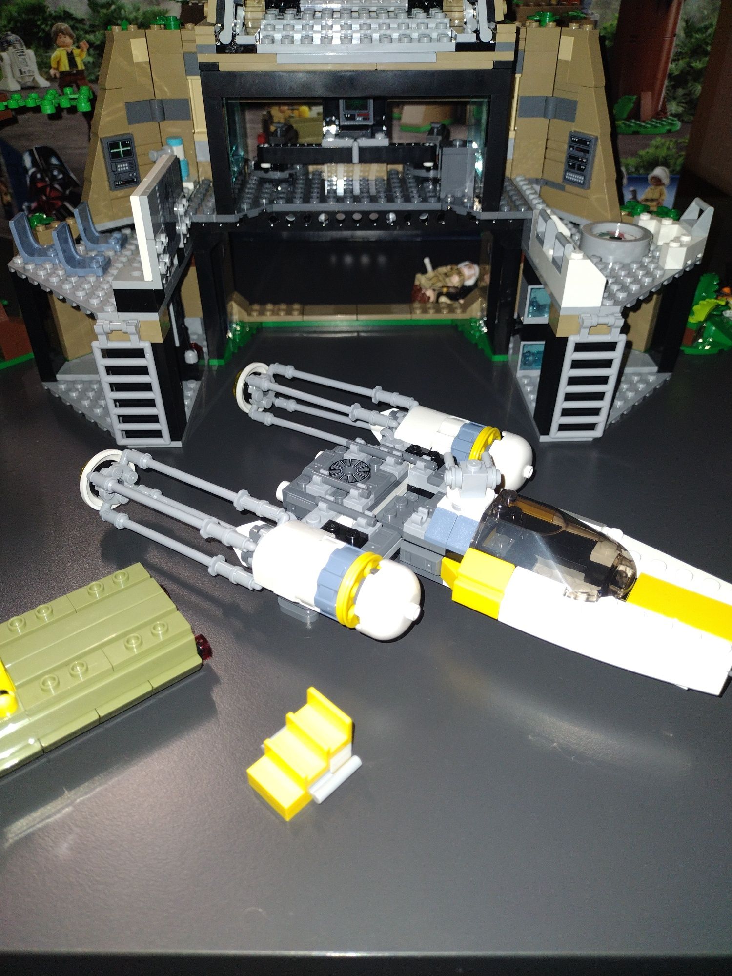 LEGO star wars 75365 yavin4